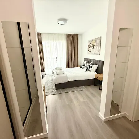 Rulu Plaza Mall Apartman *