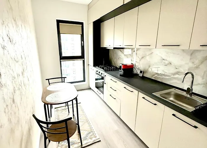 Rulu Plaza Mall * بوخارست